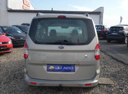Ford - Tourneo Courier