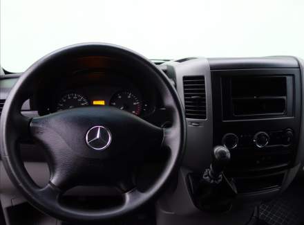 Mercedes-Benz - Sprinter