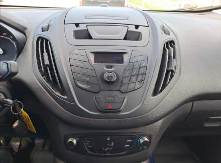 Ford - Transit Courier