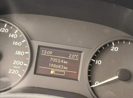 Mercedes-Benz - Vito