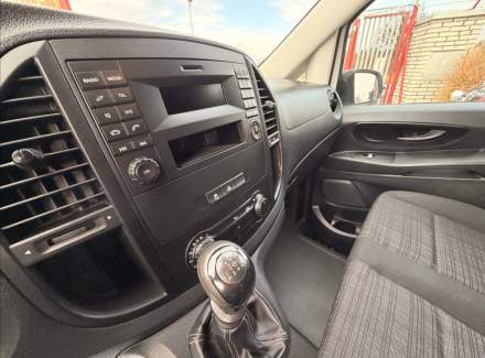 Mercedes-Benz - Vito
