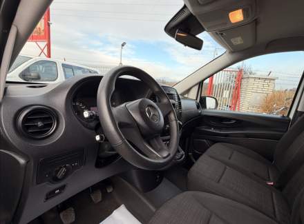 Mercedes-Benz - Vito