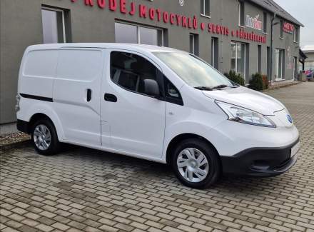 Nissan - NV200