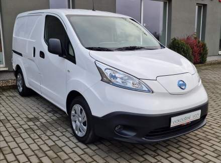 Nissan - NV200