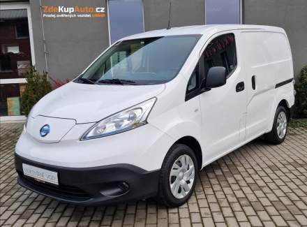Nissan - NV200