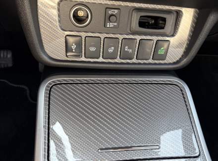 Mitsubishi - Outlander