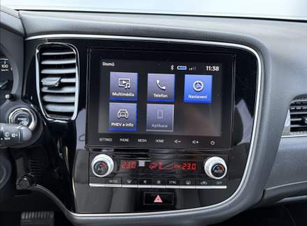 Mitsubishi - Outlander