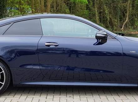 Mercedes-Benz - E-class