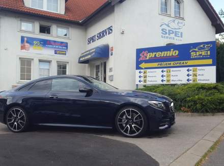 Mercedes-Benz - E-class