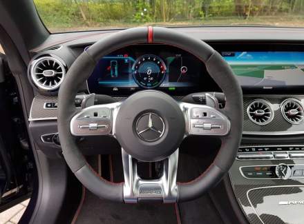 Mercedes-Benz - E-class