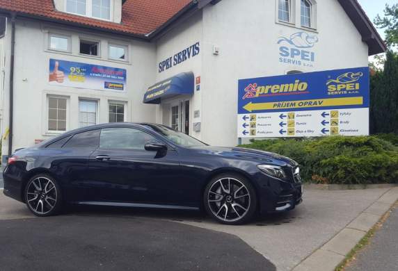 Mercedes-Benz - E-class