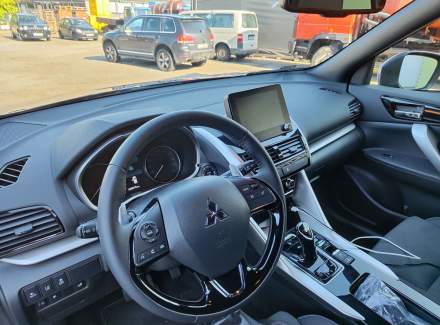 Mitsubishi - 3000 GT