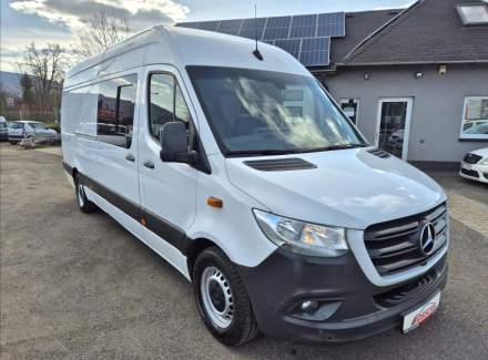Mercedes-Benz - Sprinter