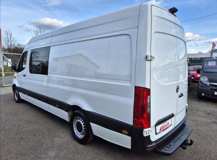 Mercedes-Benz - Sprinter