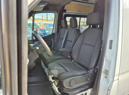 Mercedes-Benz - Sprinter