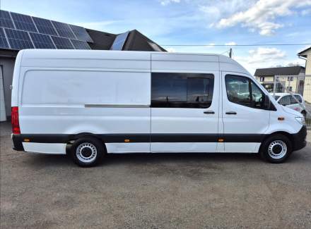 Mercedes-Benz - Sprinter