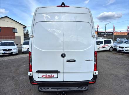 Mercedes-Benz - Sprinter
