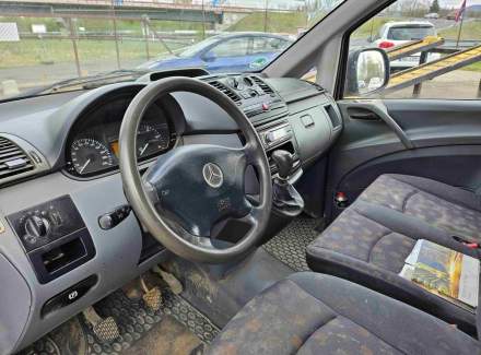 Mercedes-Benz - Vito