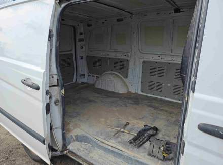 Mercedes-Benz - Vito