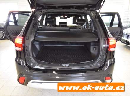 Mitsubishi - Outlander