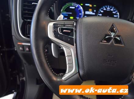 Mitsubishi - Outlander