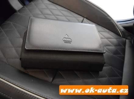 Mitsubishi - Outlander