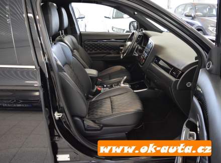 Mitsubishi - Outlander