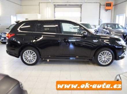 Mitsubishi - Outlander