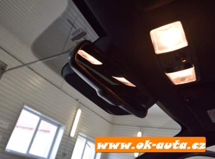 Mitsubishi - Outlander