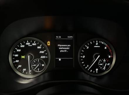 Mercedes-Benz - Vito