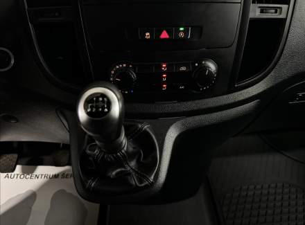 Mercedes-Benz - Vito