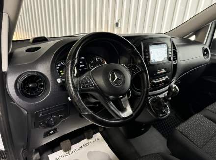 Mercedes-Benz - Vito