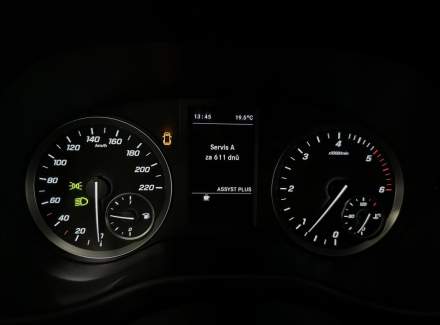 Mercedes-Benz - Vito