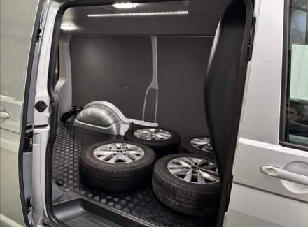 Volkswagen - Transporter