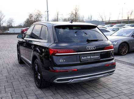 Audi - Q7