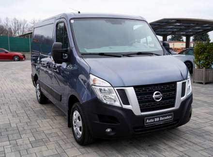 Nissan - NV400