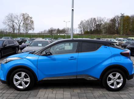 Toyota - C-HR