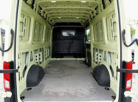 Volkswagen - Crafter