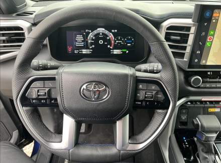 Toyota - Sequoia