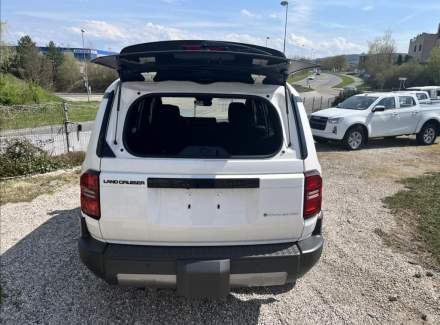 Toyota - Land Cruiser