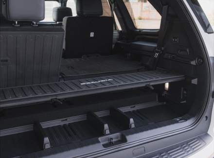 Toyota - Sequoia