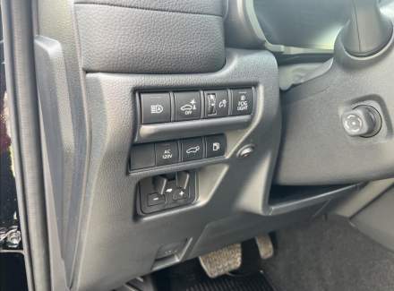 Toyota - Land Cruiser