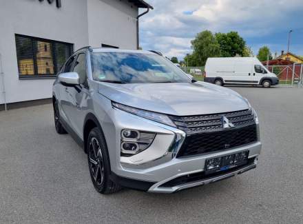 Mitsubishi - 3000 GT