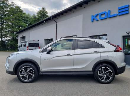 Mitsubishi - 3000 GT