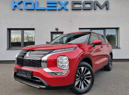 Mitsubishi - Outlander