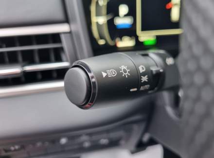 Mitsubishi - Outlander