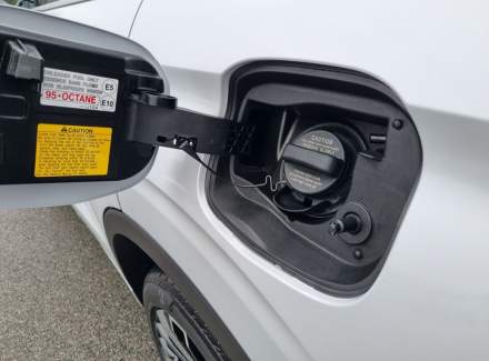 Mitsubishi - Outlander