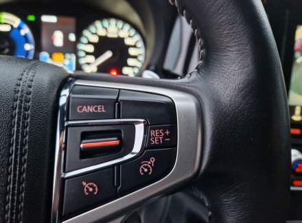 Mitsubishi - Outlander