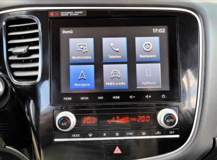 Mitsubishi - Outlander