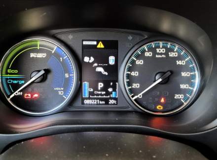 Mitsubishi - Outlander